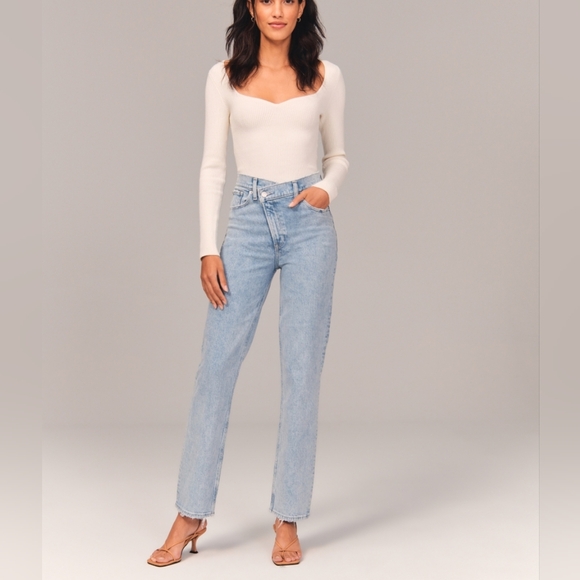 Abercrombie & Fitch Denim - Abercrombie & fitch the 90s straight ultra high rise jeans extra short inseam
